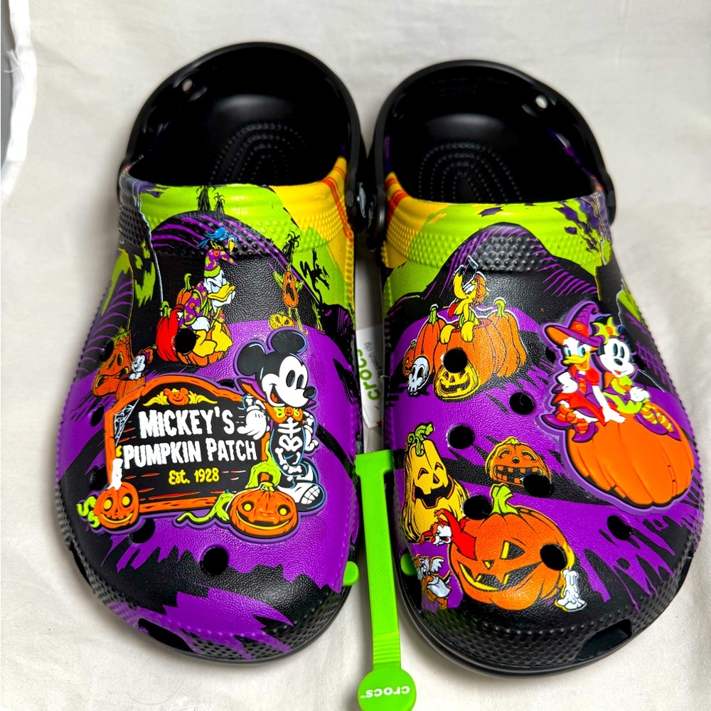 Disney Parks Halloween Crocs Mickey Pumpkin Patch M/6 W/8 Minnie Donald Daisy